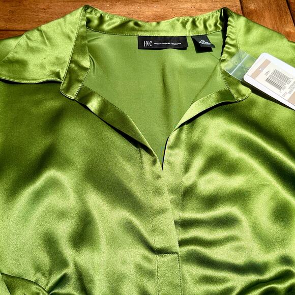 INC International Concepts Blouse Womens Sz 12 100% Silk Green 00.1=A0030 - Picture 9 of 16